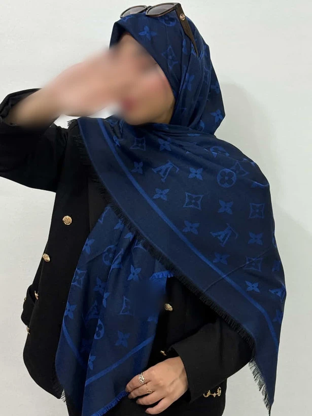 روسری لویی ویتون جنس نخ مودال قواره ۱۴۰