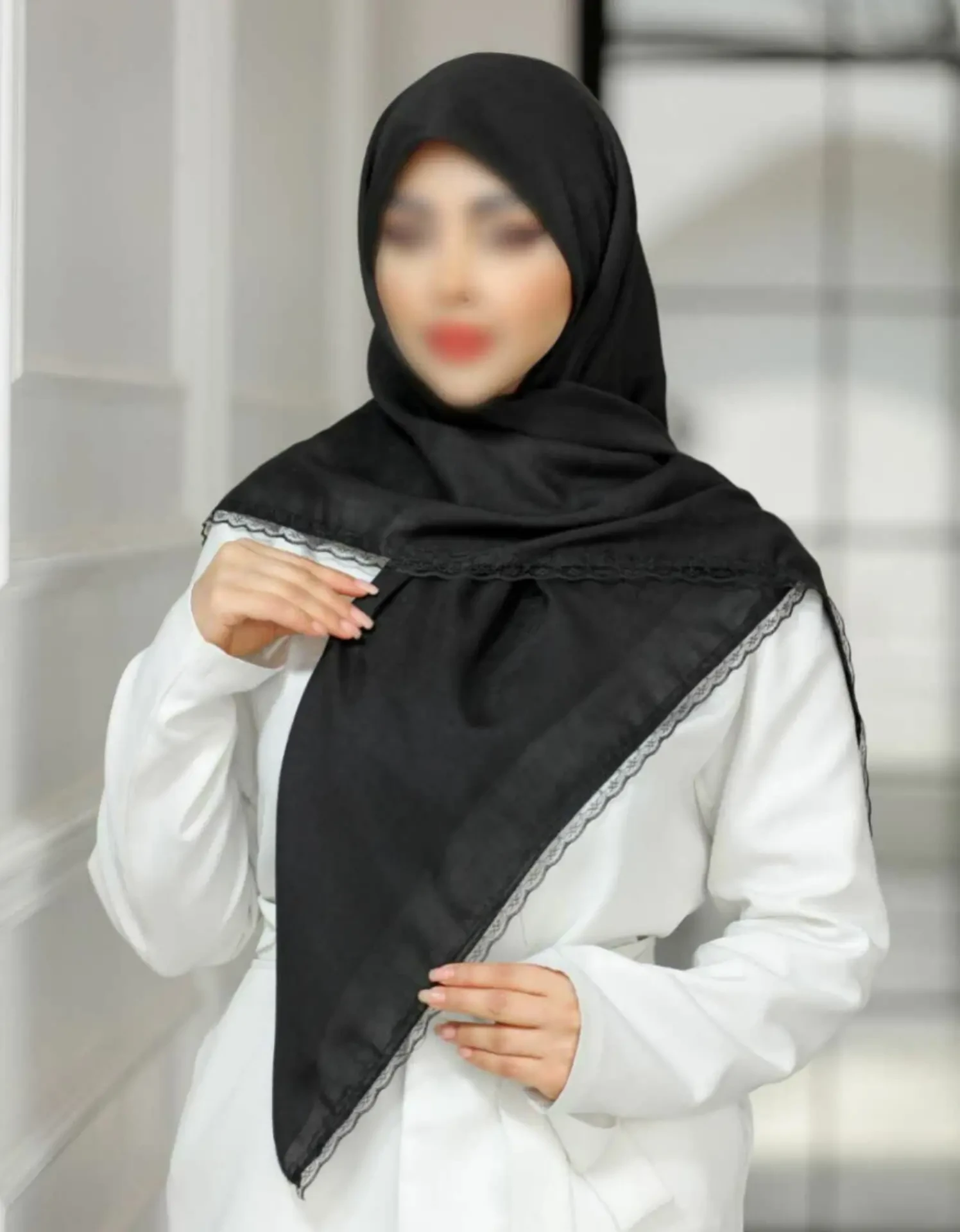 روسری مشکی دانتل دار