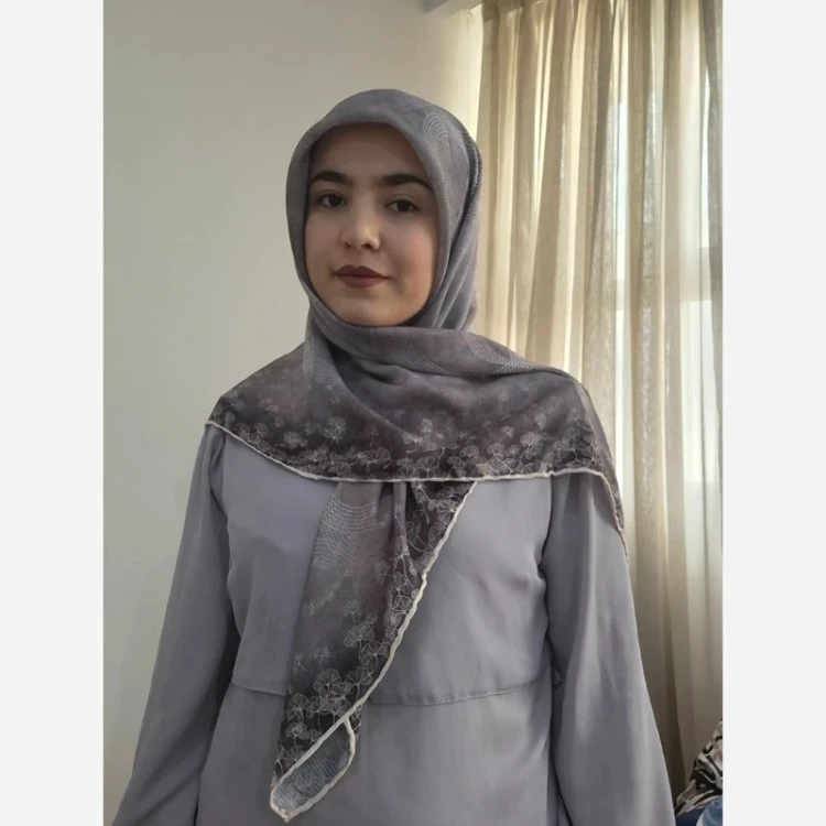 روسری نخی لبه دست دوز قواره 130