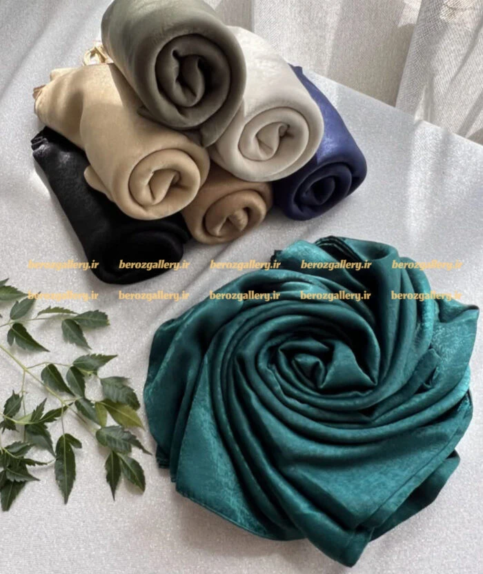روسری کوپرا ابریشم واکسی