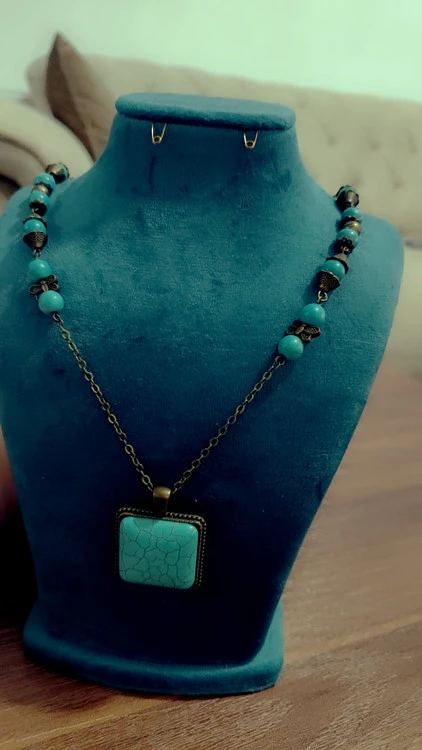 رومانتویی سنگ فیروزه