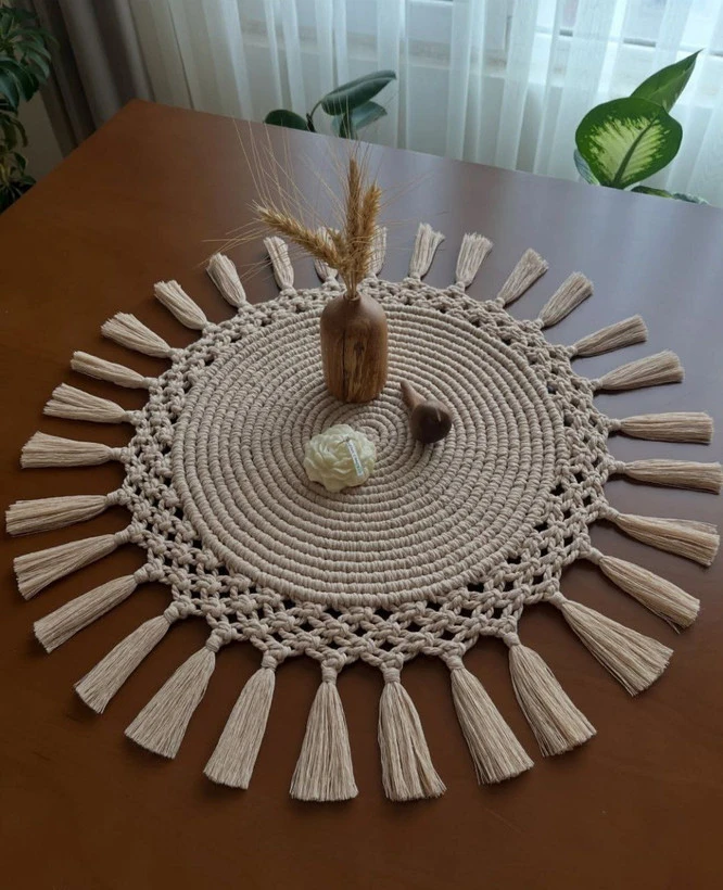 رومیزی مکرومه طرح گرد