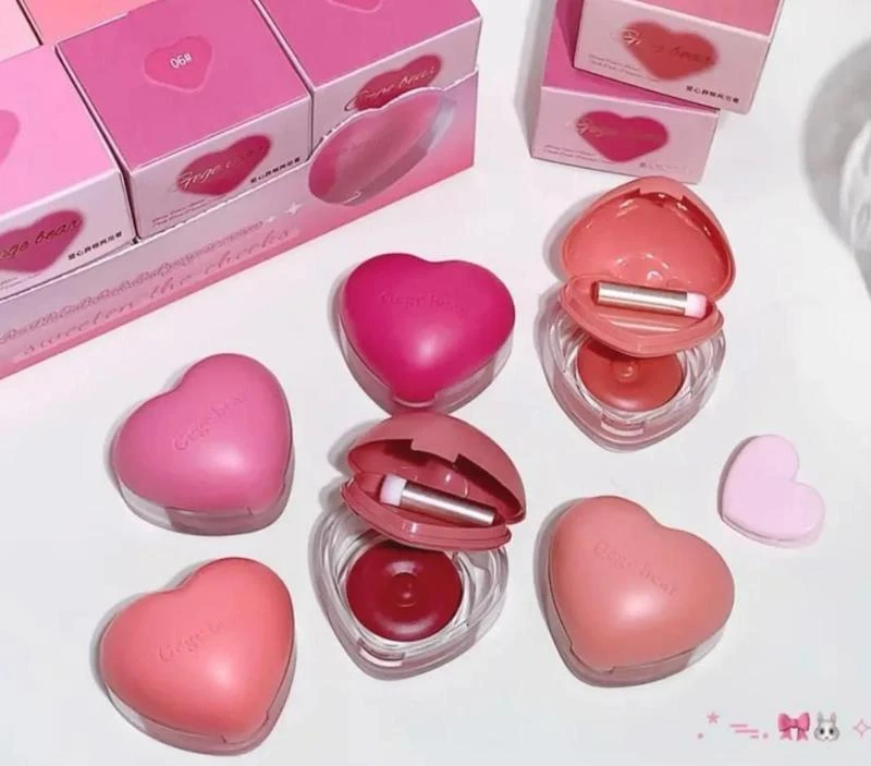 رژگونه قلبی + براش کوچک