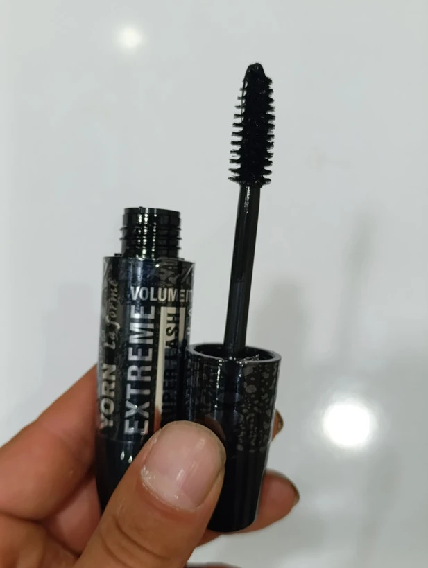 ریمل yorn extreme super lash حجم دهنده
