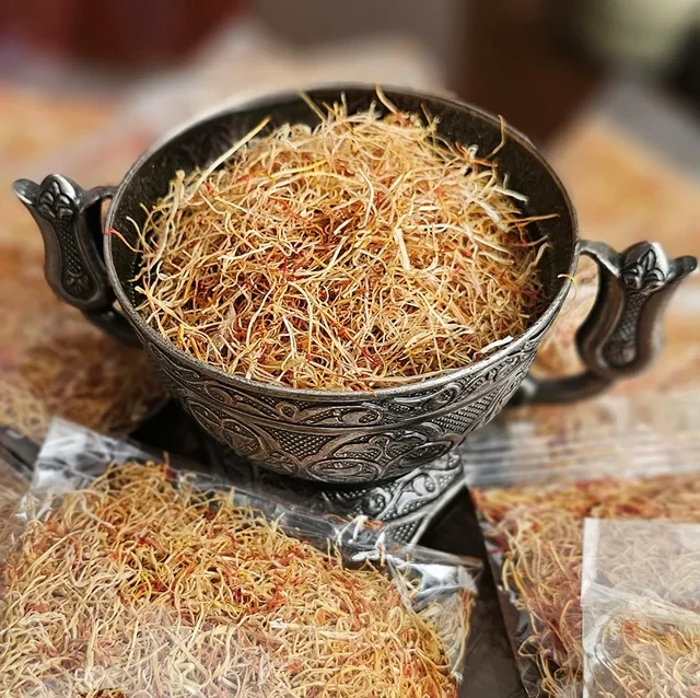 زعفران ریشه