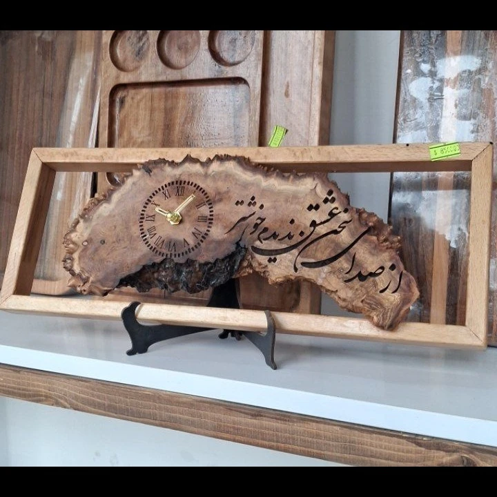 ساعت رومیزی و ساعت دیواری