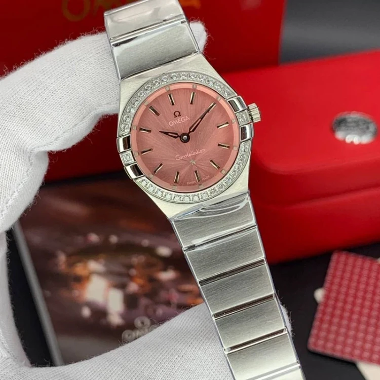 ساعت زنانه امگا کانسلیشن Omega Constellation دور نگین کد07
