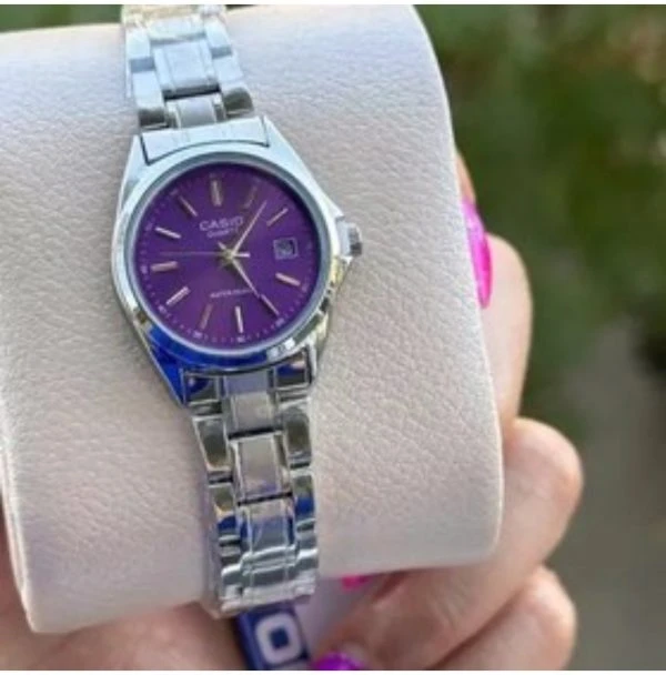 ساعت زنانه مارک کاسیو Casio رنگی (صفحه بنفش)