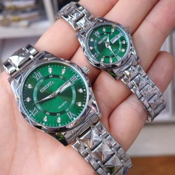 ساعت مچی ست سیکو نقره ای صفحه سبز
