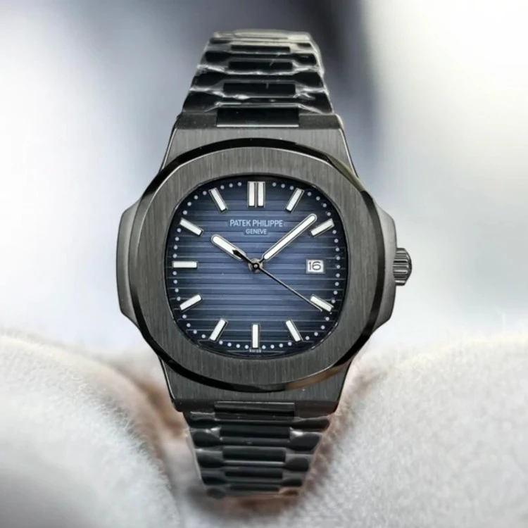 ساعت پتک فیلیپ ناتیلوس مشکی صفحه سورمه ای کوارتز Patek Philippe Nautilus