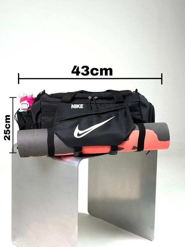 ساک ورزشی نایکی (Nike) مدل سرخونه‌دار – پارچه دیبا ۳ ستاره