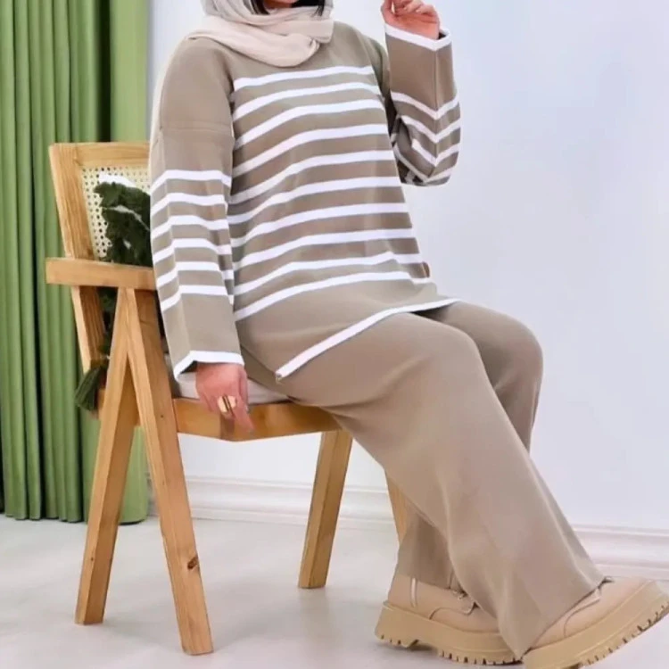 ست بافت راه‌راه زنانه و دخترانه مناسب سایز ۳۸تا ۵۰
