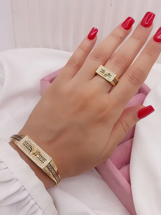 ست دستبند، انگشتر زنانه، طرح طلا، رنگ ثابت، مدل ورساچه، کد1269💍