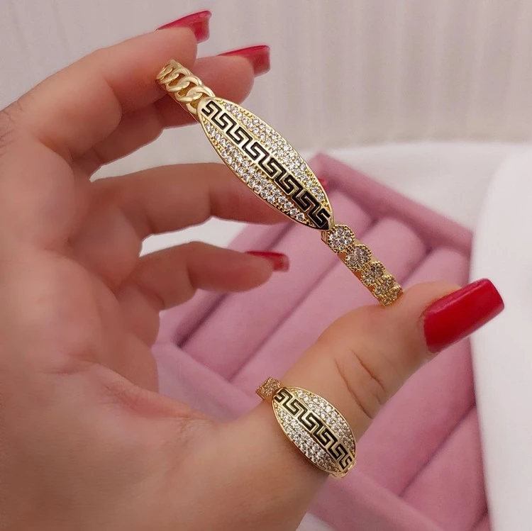 ست دستبند، انگشتر زنانه، کپی طلا، مدل ورساچ، رنگ ثابت، کد1277💍