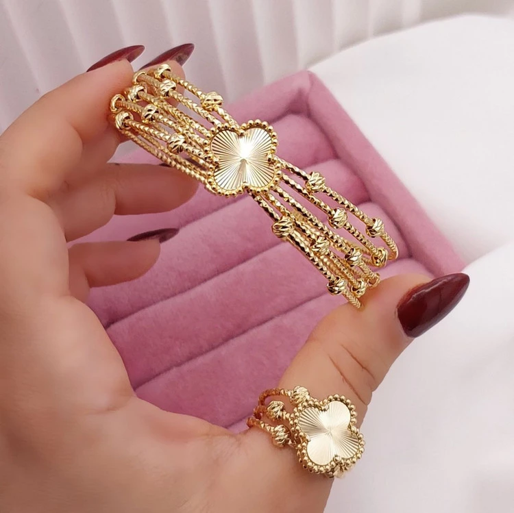 ست دستبند، انگشتر طرح طلای زنانه، مدل ونکلیف، تضمینی💍