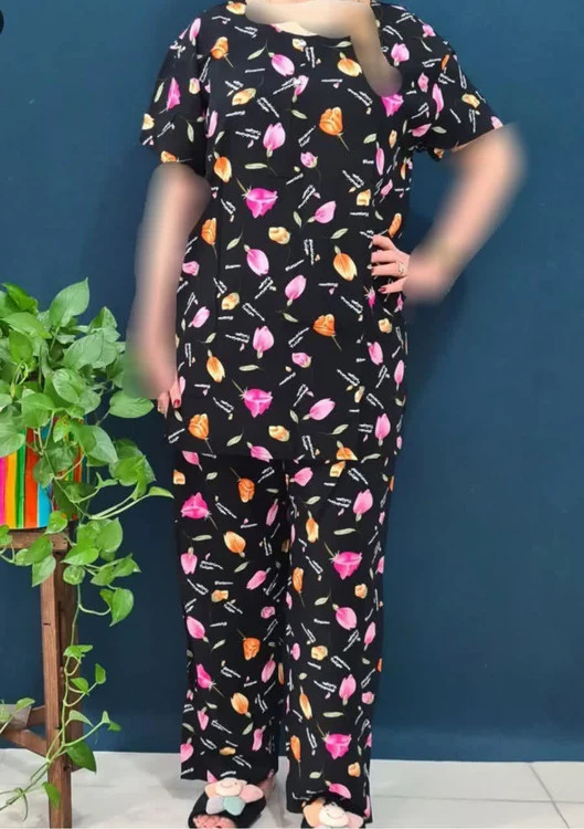 ست نخی تایلندی زنانه ست تیشرت شلوار نخی زنانه مناسب سایز ۴۰ تا ۵۰
