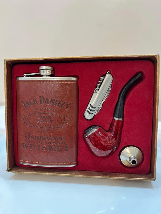 ست پیپ و چاقوی چند کاره و قمقمه جیبی JACK DANIELS