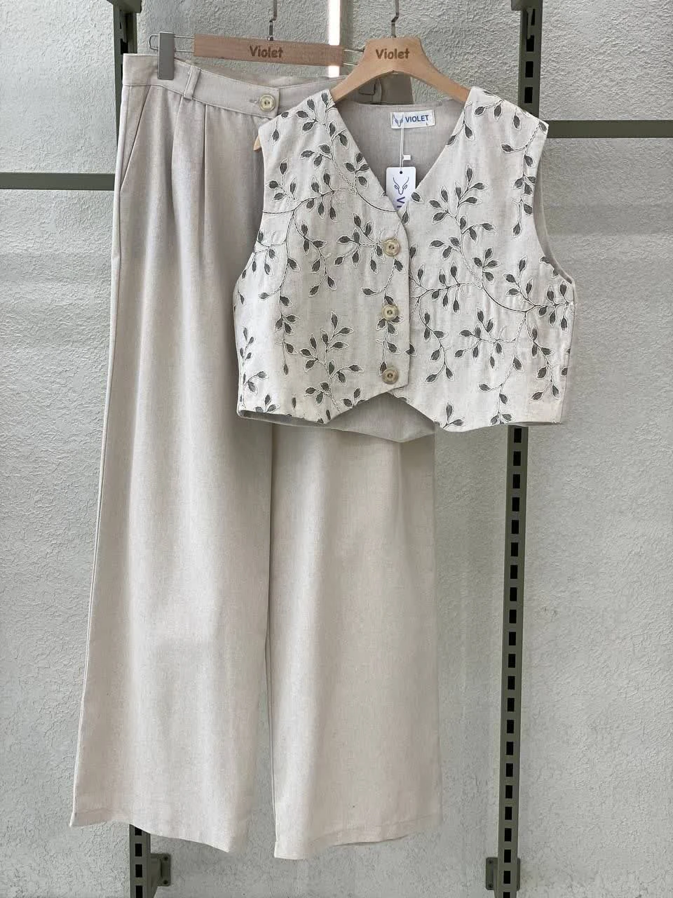 ست ژیله شلوار گلدوزی زنانه کد384