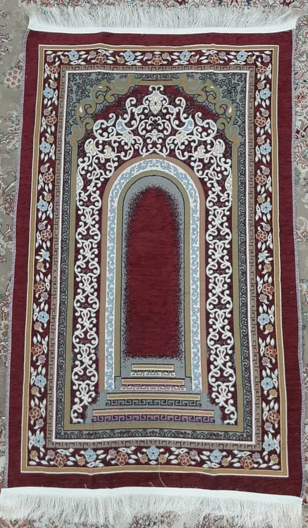 سجاده جانمازی مخمل مناسب هدیه دادن پس کرایه