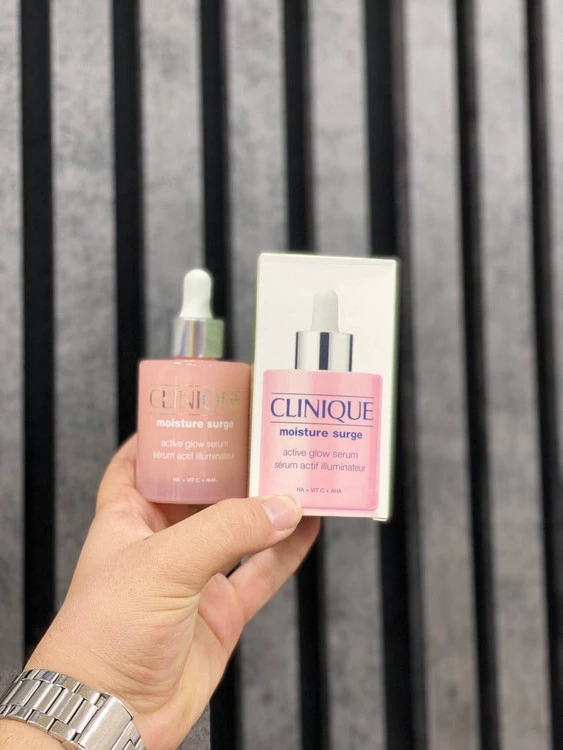 سرم آبرسان و روشن کننده کلینیک Clinique مدل moisture surge active glow