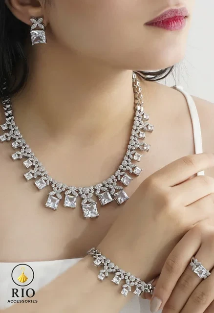 سرویس بدلیجات زنانه رسمی فول نگین با کیفیت عالی