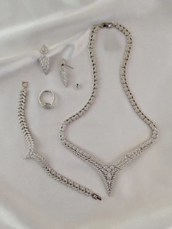 سرویس جواهری آبکاری طلای وارداتی کد 240155