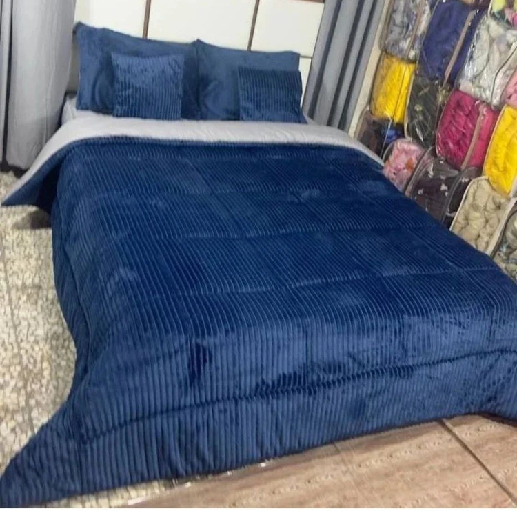 سرویس روتختی مخمل کبریتی دو نفره ابی تیره با زیره طوسی