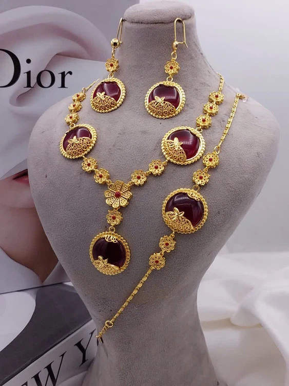 سرویس سنگدار اصلی زنانه، در 3رنگ شیک و خاص💍