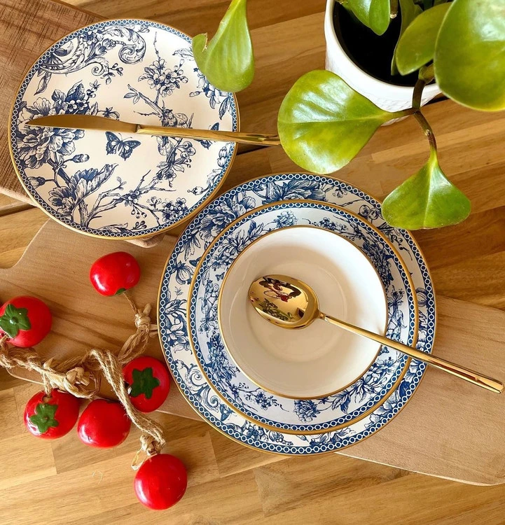 سرویس غذا خوری blue spring