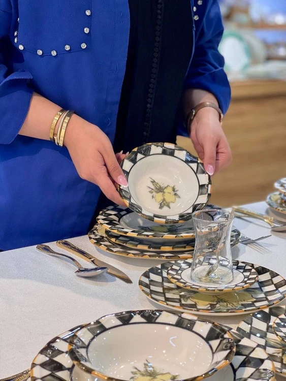 سرویس غذا خوری و صبحانه خوری linda محصول miss Betty ترکیه