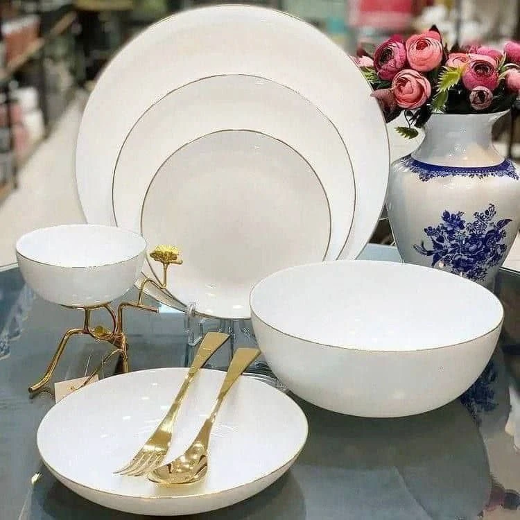 سرویس لب طلایی