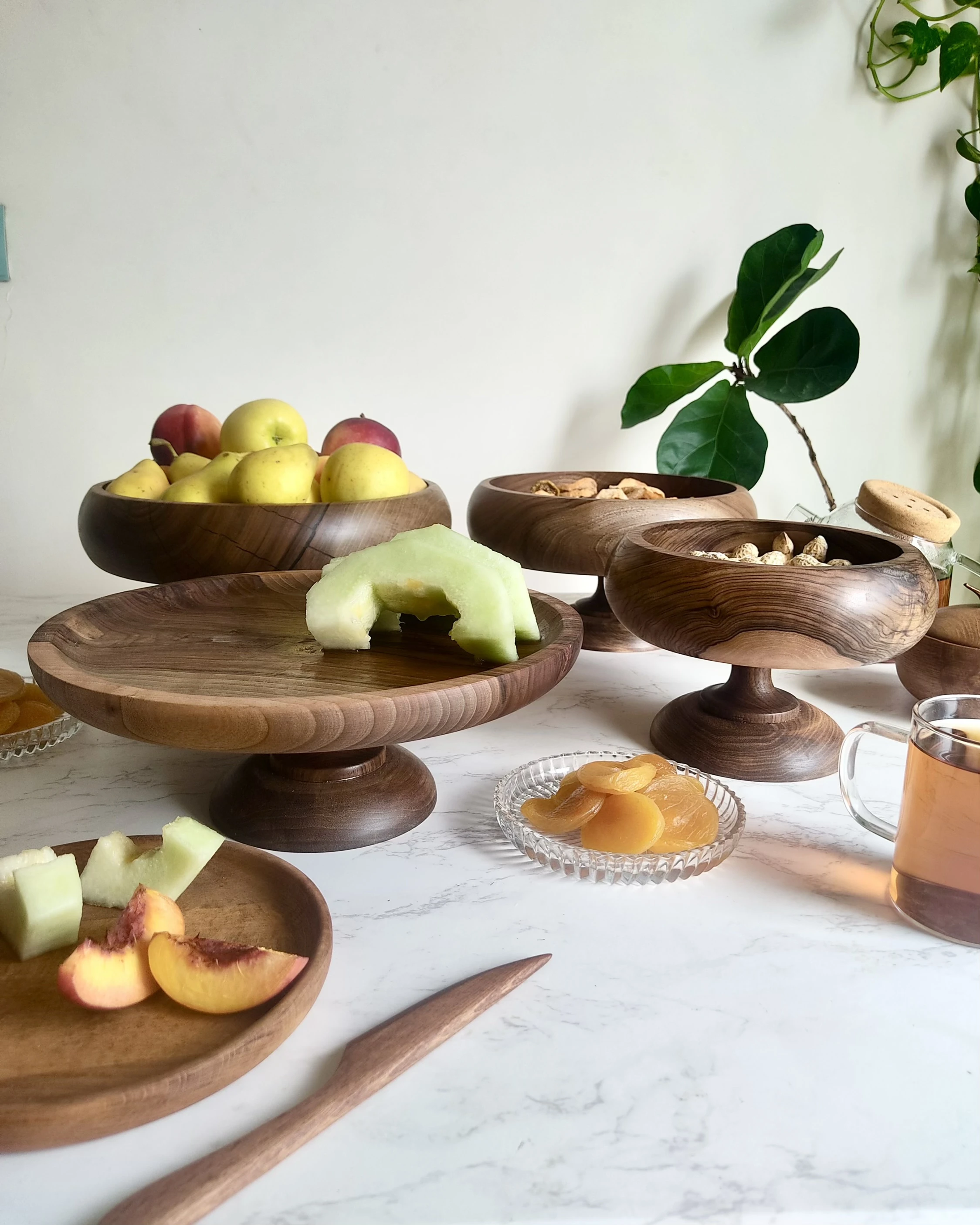سرویس پذیرایی 4 پارچه چوب گردو پایه کوتاه LORIENT