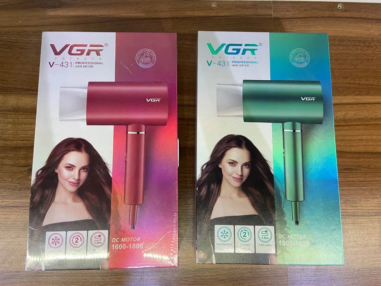 سشوار حرفه‌ ای VGR مدل V-431 با توان 1800 وات