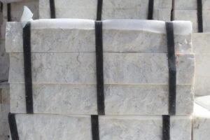 سنگ قیچی سفید