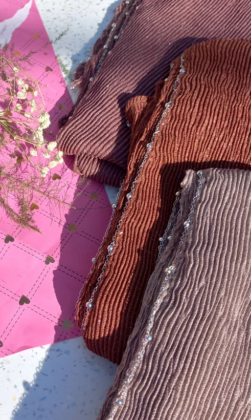 شال برشکا وارداتی دور زنجیر نقره ای