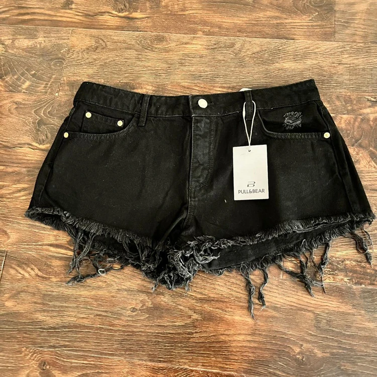 شلوارک جین مشکی PULLANDBEAR