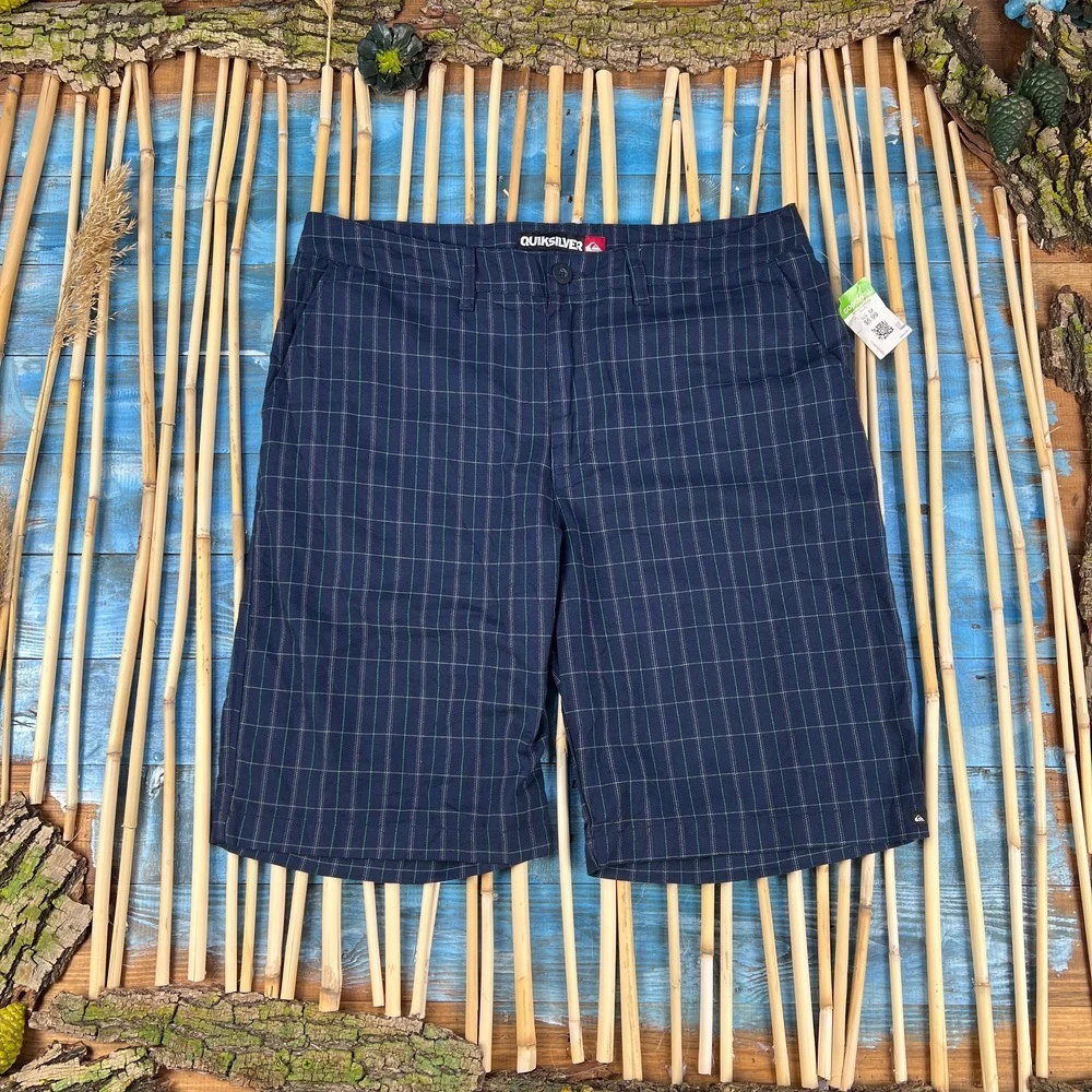 شلوارک کتان مردانه اورجینال-برند QUIKSILVER-سایز34-استوک مارکباز