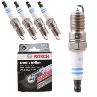 شمع موتور پژو ۲۰۶ تیپ ۳ پایه کوتاه سوزنی دبل ایریدیم بوش کد HR9KII33Y-9601