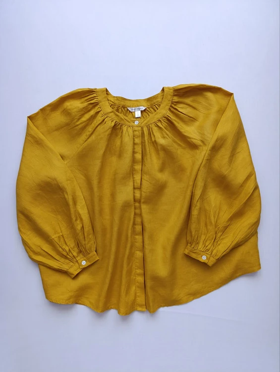 شومیز لینن زنانه برند BANANA REPUBLIC استوک رنگ خردلی