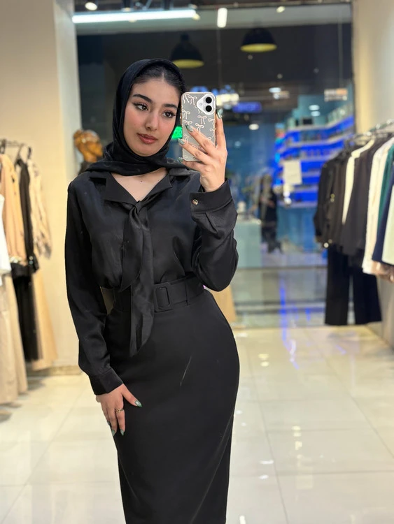 شومیز یقه‌ کرواتی زنانه