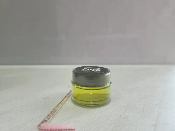 صابون ابرو اور همراه با براش مخصوص – EVER eye brow soap