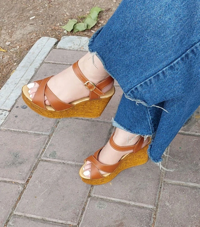 صندل لژدار ضربدری