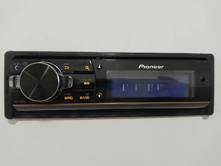 ضبط فوق حرفه ای پایونیر Pioneer DEH_80prs هشت خروجه