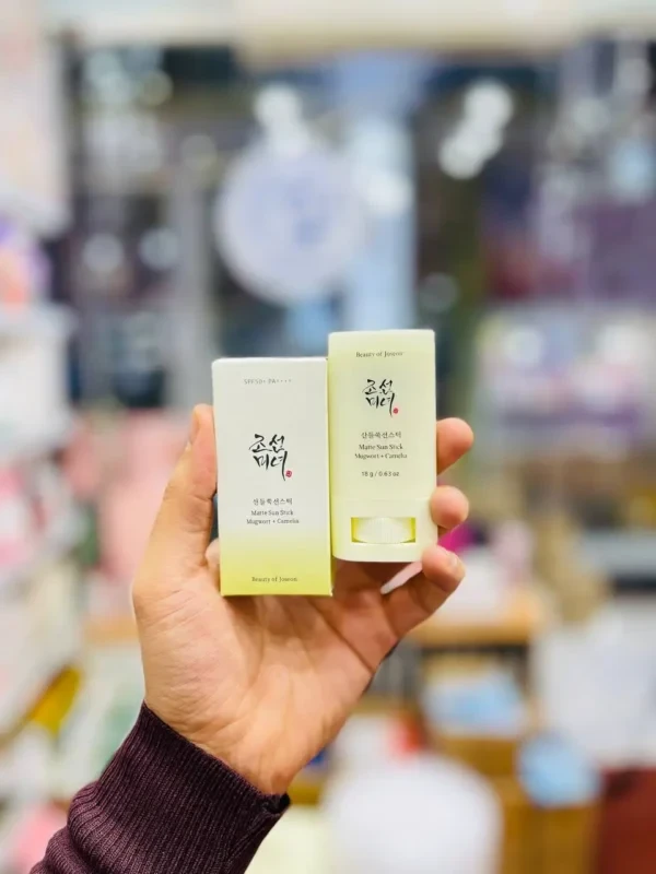 ضدآفتاب بیوتی اف جوسان استیکی مناسب پوست چرب با SPF50