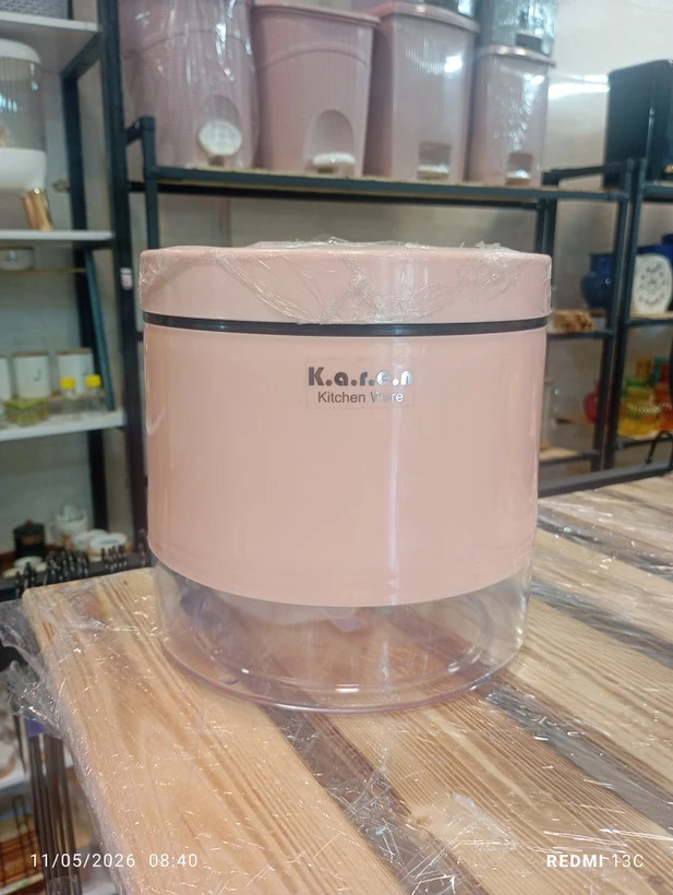 ظرف برنج کارن ۴ کیلویی کد ۵۱۵ رنگ صورتی کم رنگ