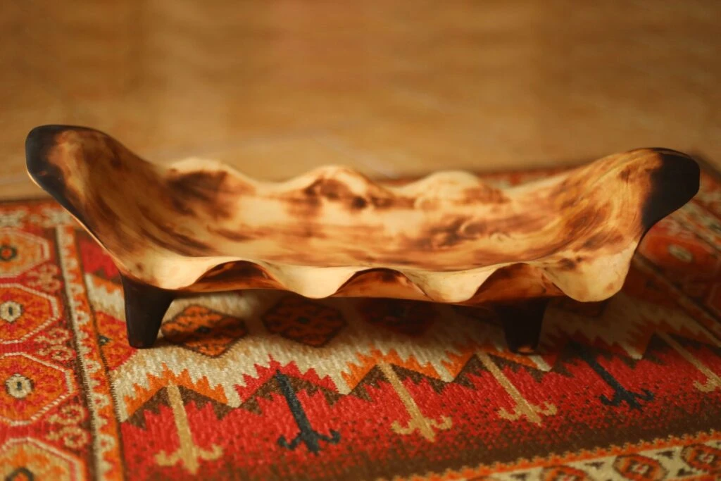 ظرف میوه خوری روستیک «تراشِ موج» از چوب گلابی