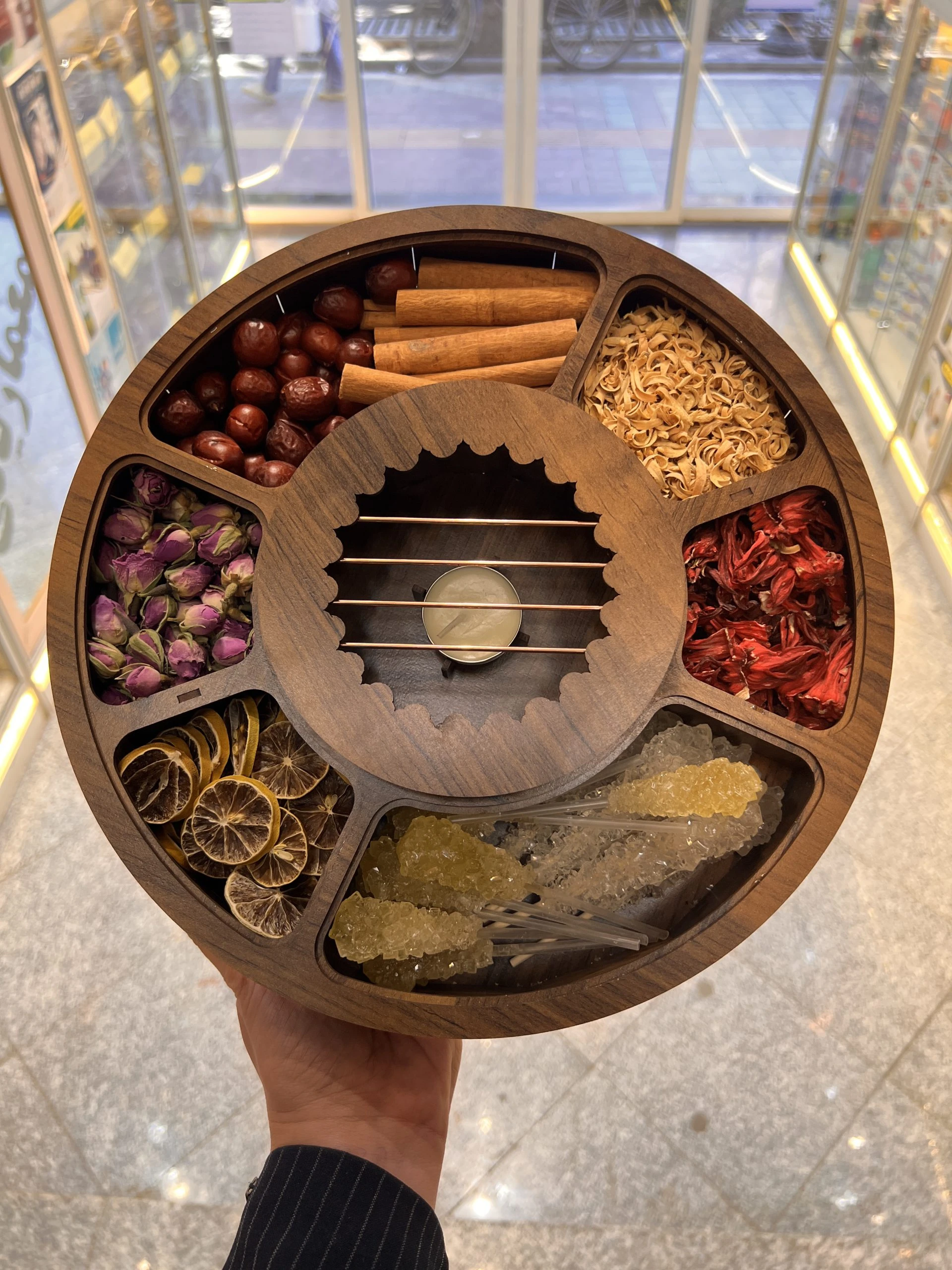 ظرف چوبی وارمردار