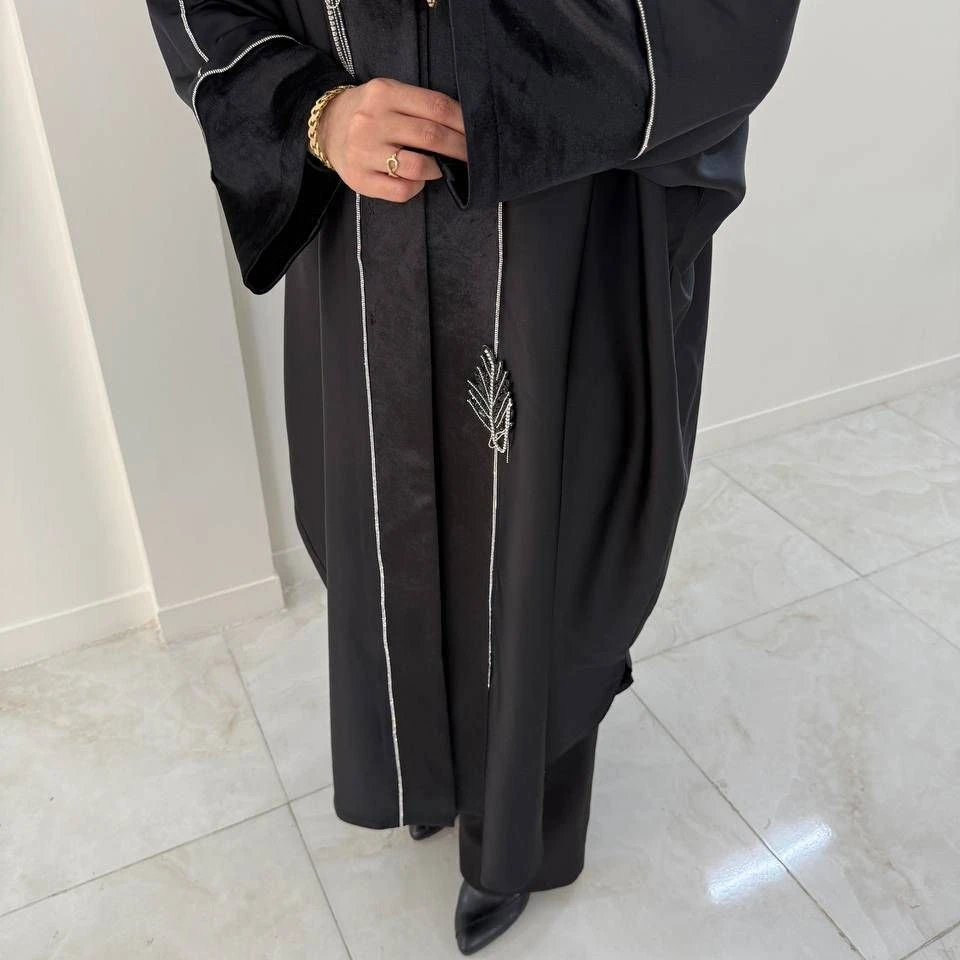 عبا مجلسی جواهر دوزی شده