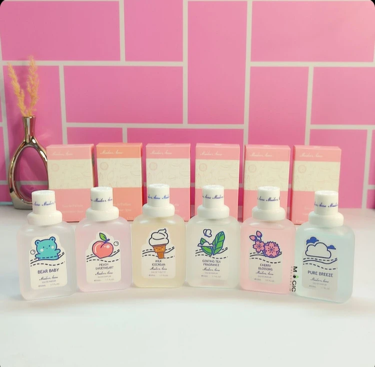 عطر بیکینی ۶ رایحه خوش‌بو و خاص حجم ۵۰ میلی لیتر
