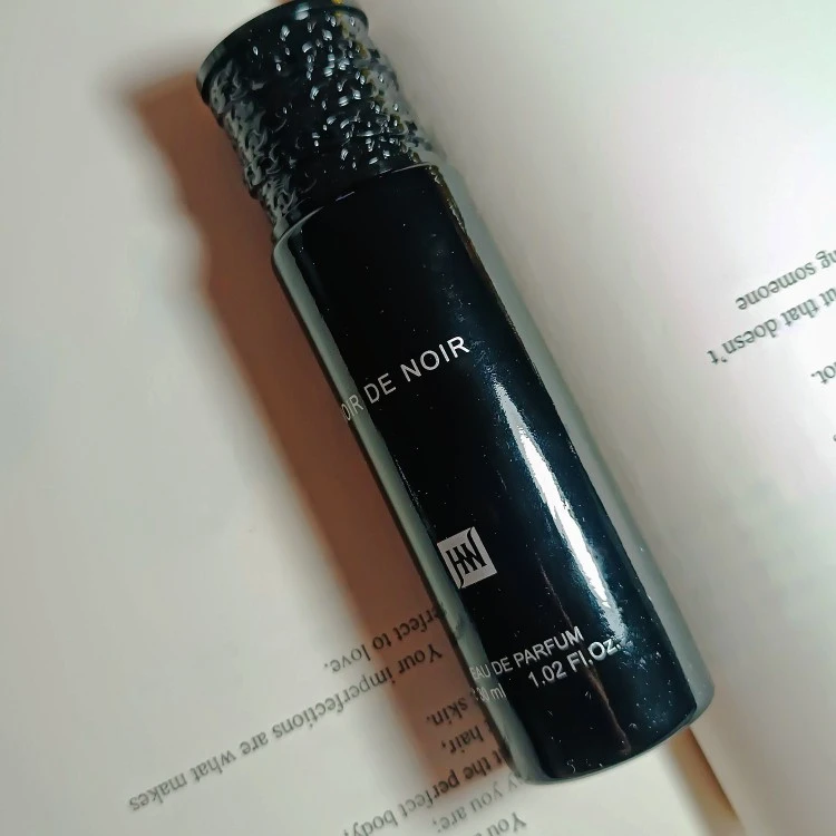 عطر لالیک مشکی لالیک انکر نویر ۳۰ میل جانوین